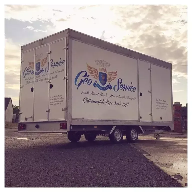 Vehicule embouteillage Richelieu industrie (2)